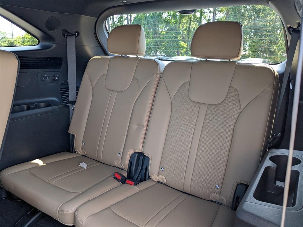 new 2025 Kia Sorento car, priced at $46,880
