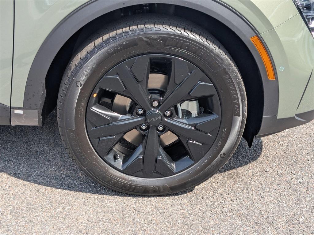 new 2025 Kia Sportage Plug-In Hybrid car, priced at $45,335