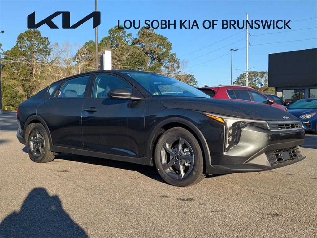 new 2025 Kia K4 car, priced at $23,570