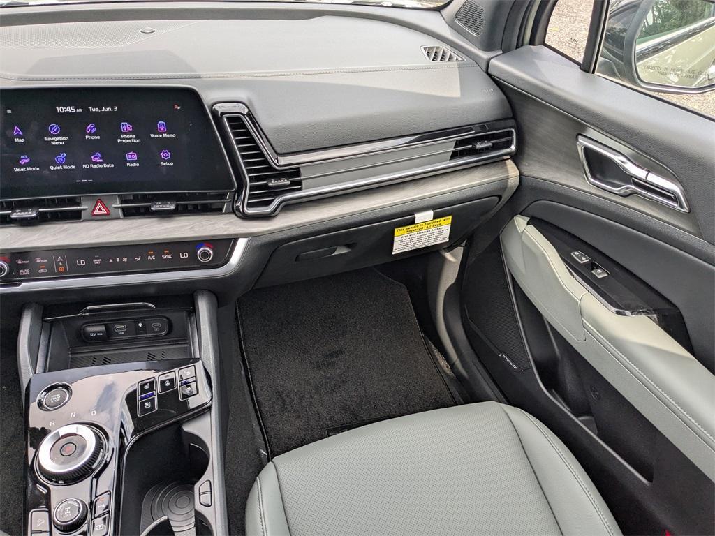 new 2025 Kia Sportage Plug-In Hybrid car, priced at $43,885