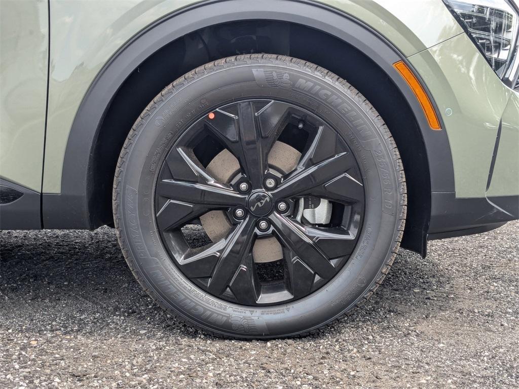 new 2025 Kia Sportage Plug-In Hybrid car, priced at $43,885