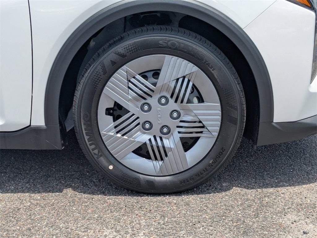new 2025 Kia K4 car, priced at $22,635