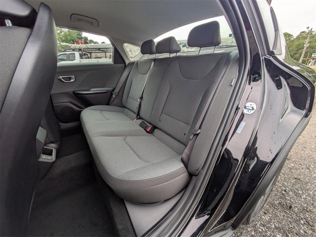 new 2025 Kia K4 car, priced at $23,225