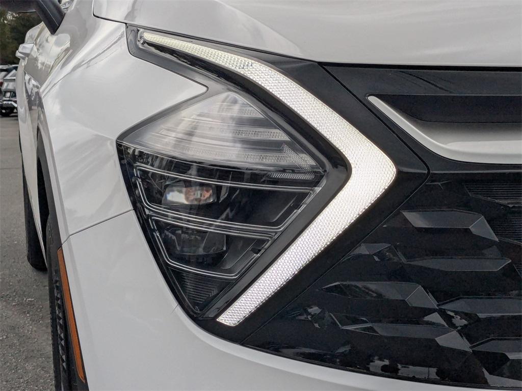 new 2025 Kia Sportage car, priced at $28,476