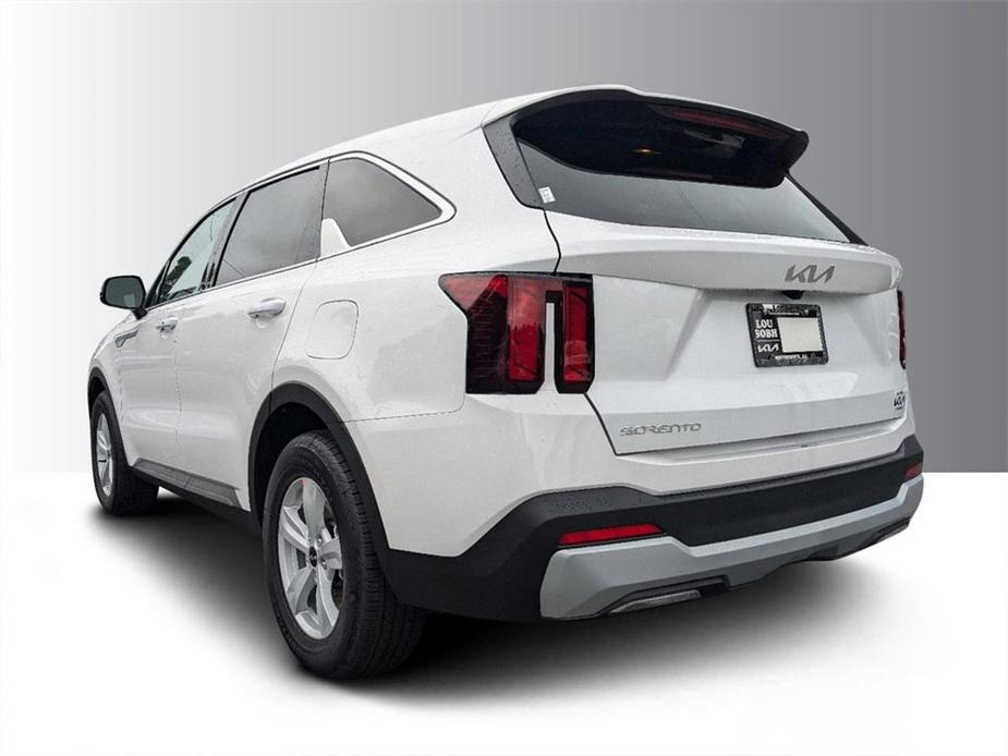 new 2025 Kia Sorento car, priced at $34,085