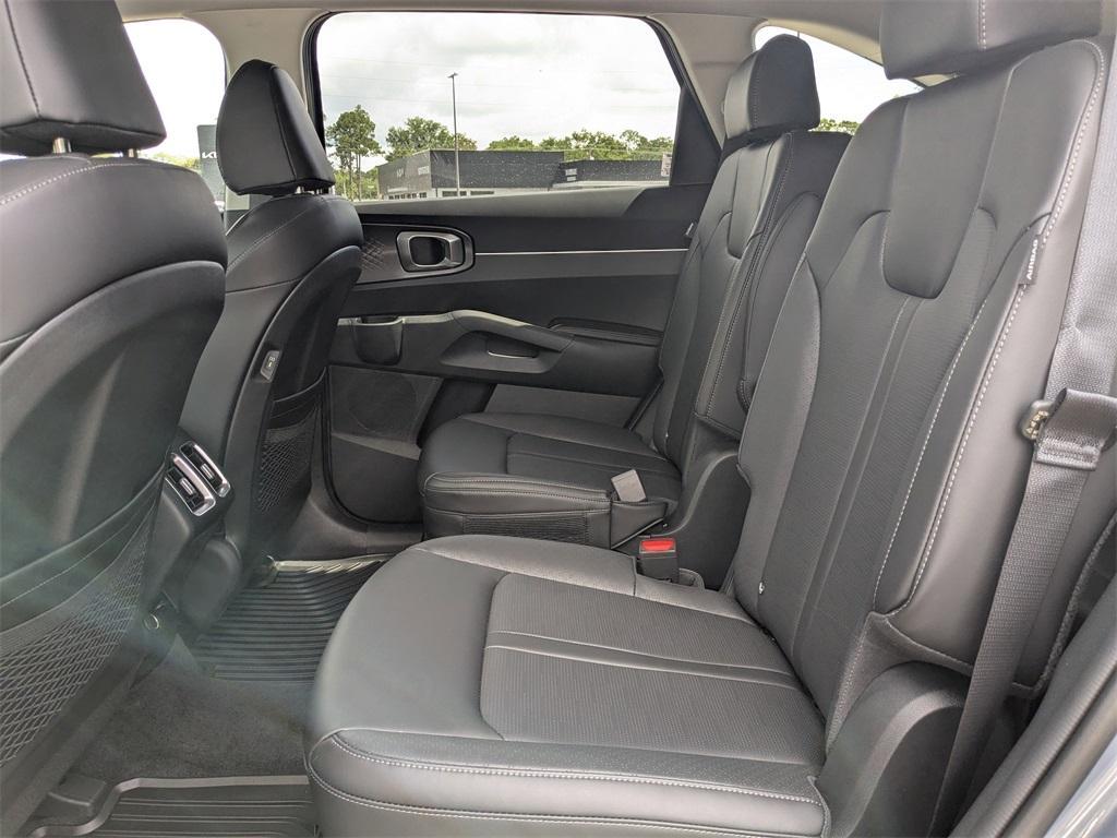new 2025 Kia Sorento car, priced at $37,855