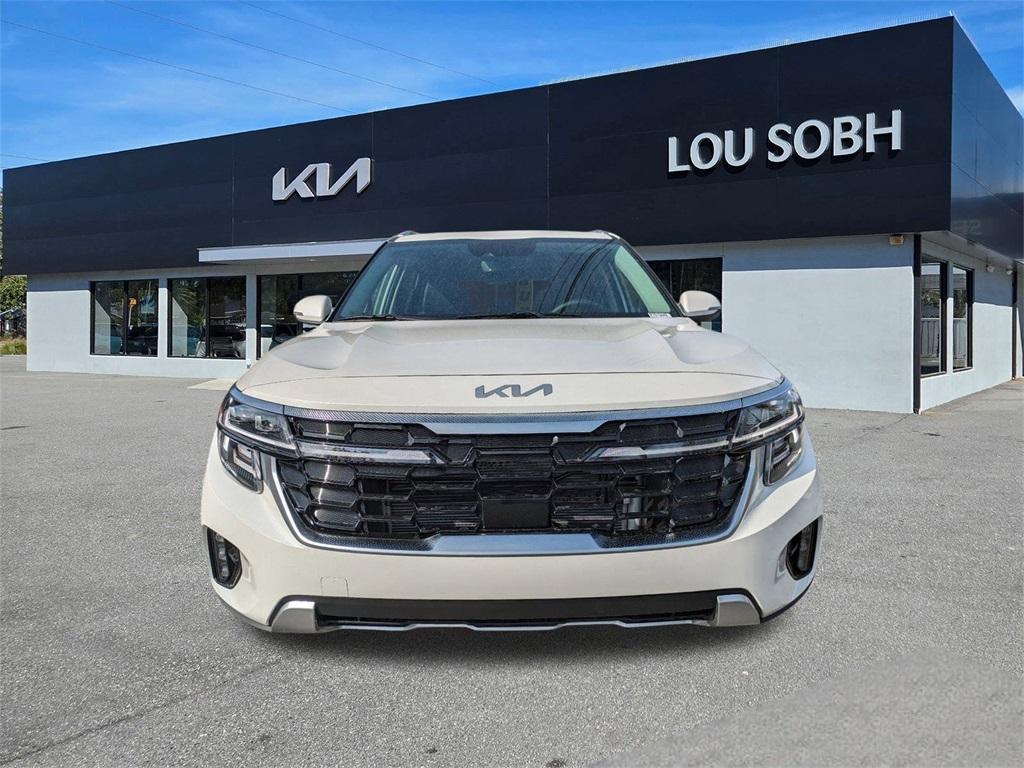 new 2024 Kia Seltos car, priced at $30,128