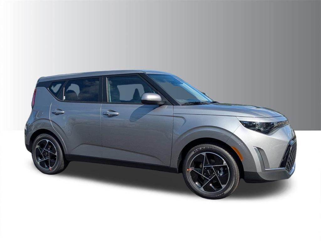new 2025 Kia Soul car, priced at $26,235