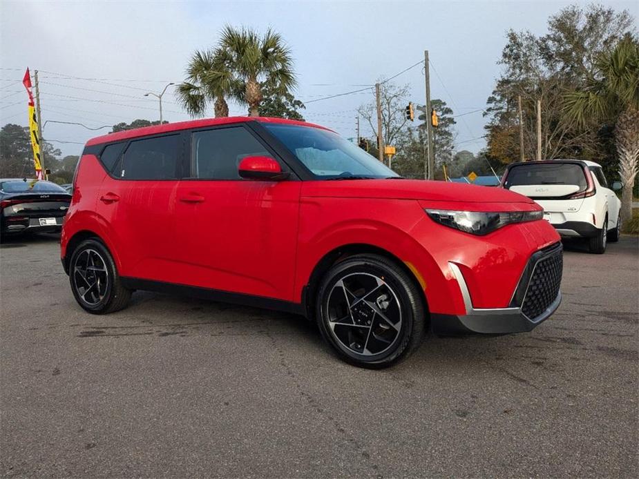 new 2025 Kia Soul car, priced at $25,650