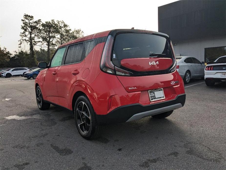 new 2025 Kia Soul car, priced at $25,650