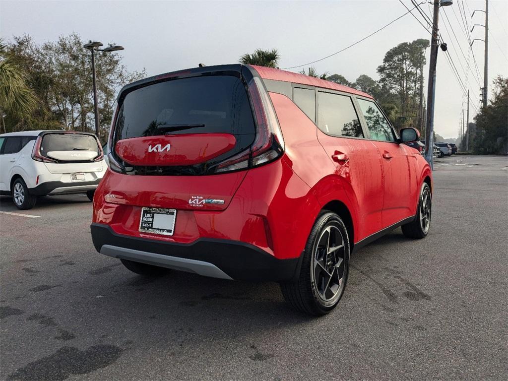 new 2025 Kia Soul car, priced at $25,650