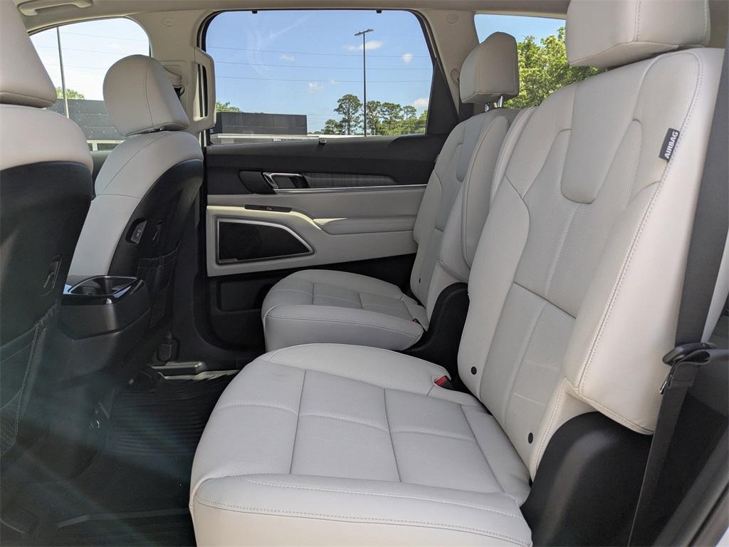 new 2025 Kia Telluride car, priced at $42,695
