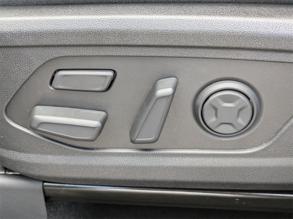 new 2026 Kia Sorento car, priced at $46,840