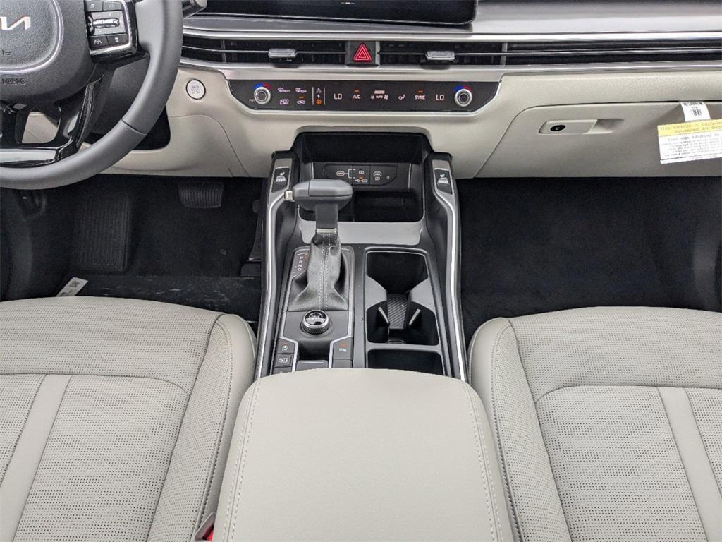 new 2025 Kia Sorento car, priced at $34,580
