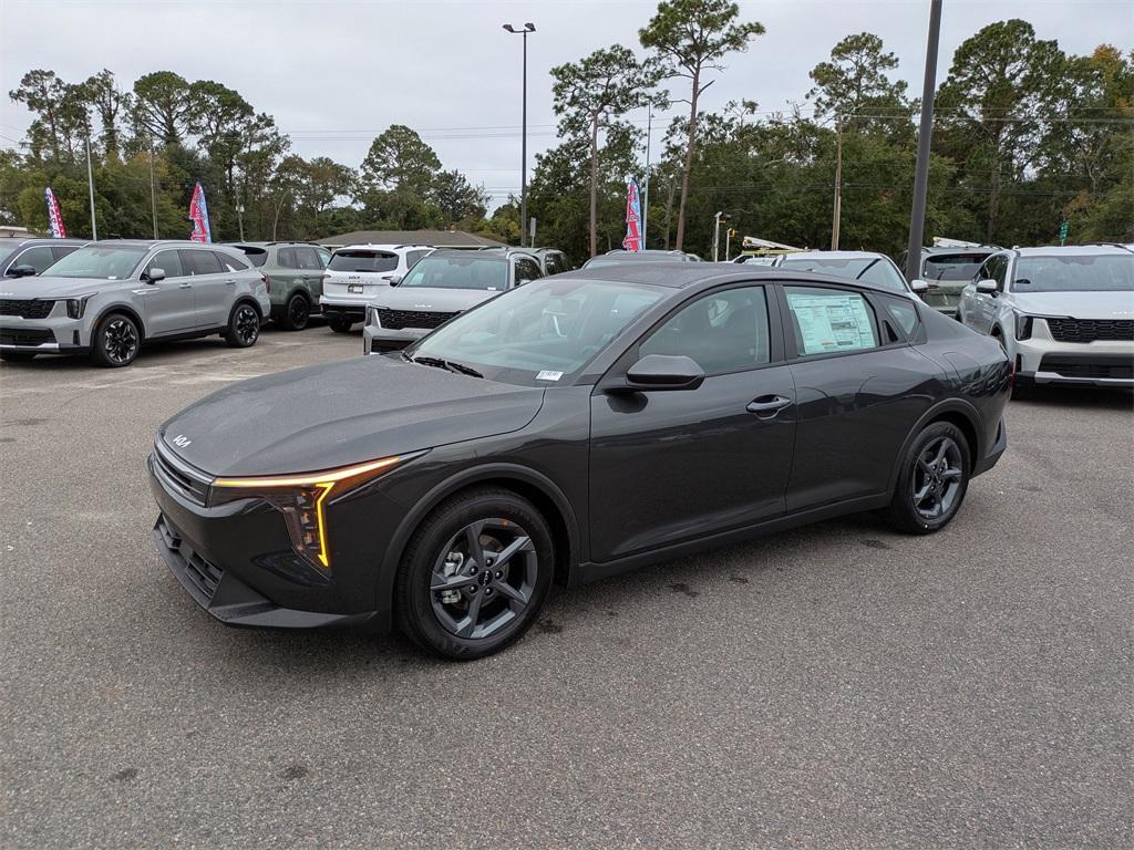 new 2025 Kia K4 car, priced at $23,460
