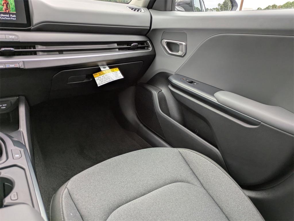 new 2025 Kia K4 car, priced at $23,460