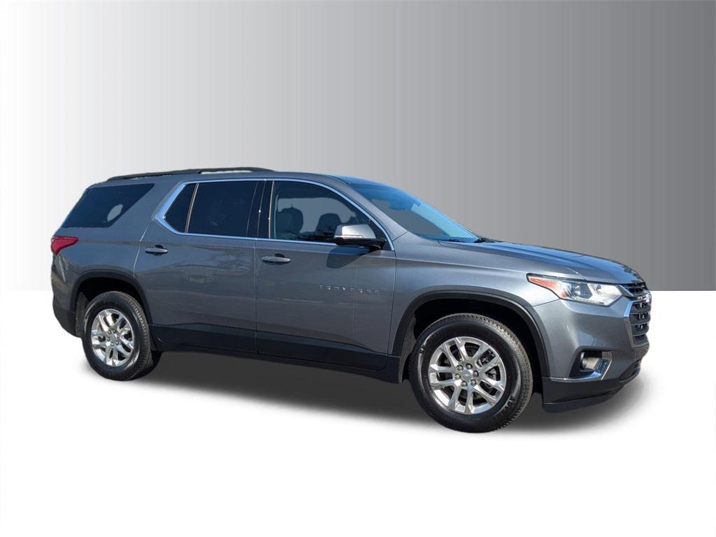 used 2020 Chevrolet Traverse car, priced at $23,988