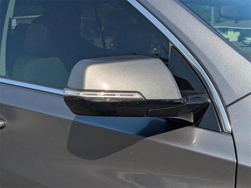 used 2020 Chevrolet Traverse car, priced at $23,988