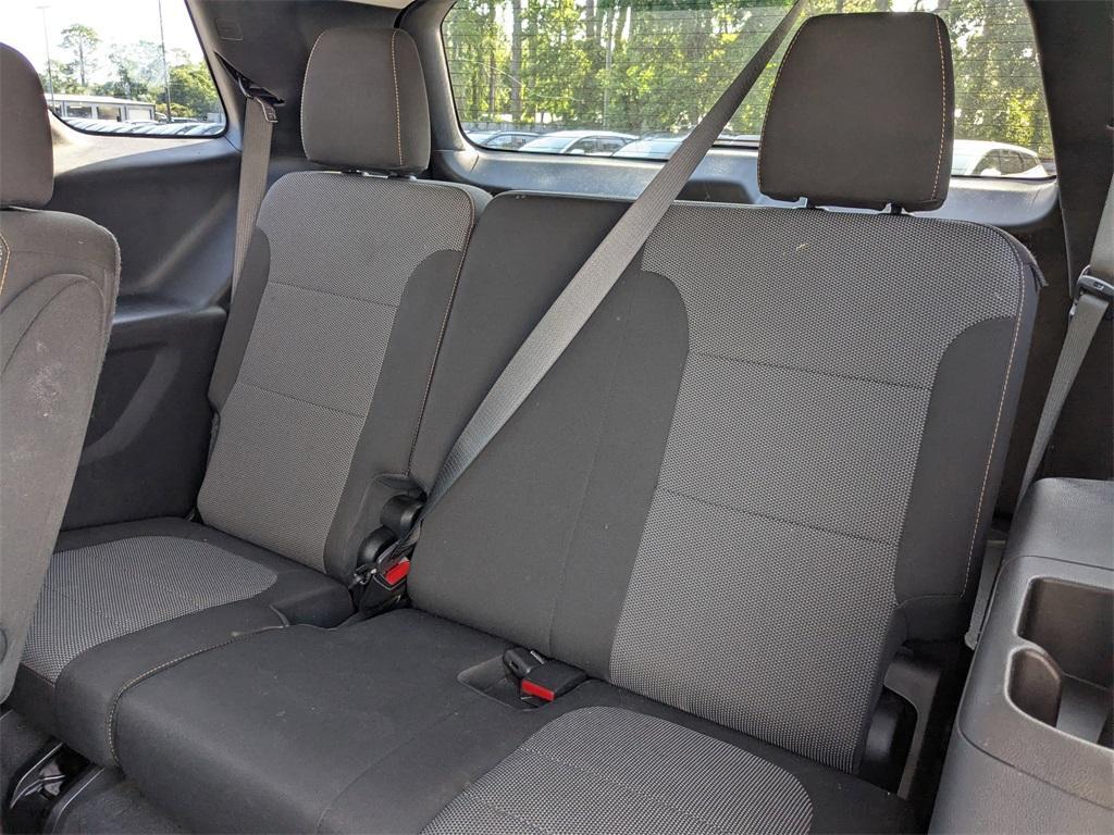 used 2020 Chevrolet Traverse car, priced at $23,988