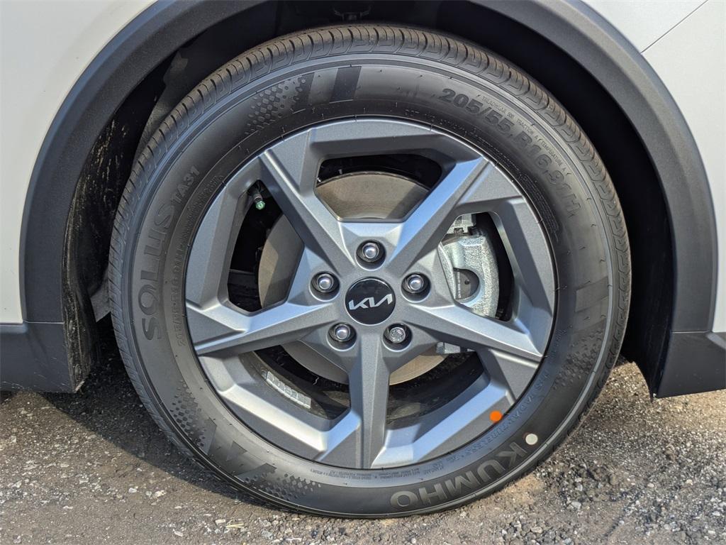 new 2025 Kia K4 car, priced at $23,970