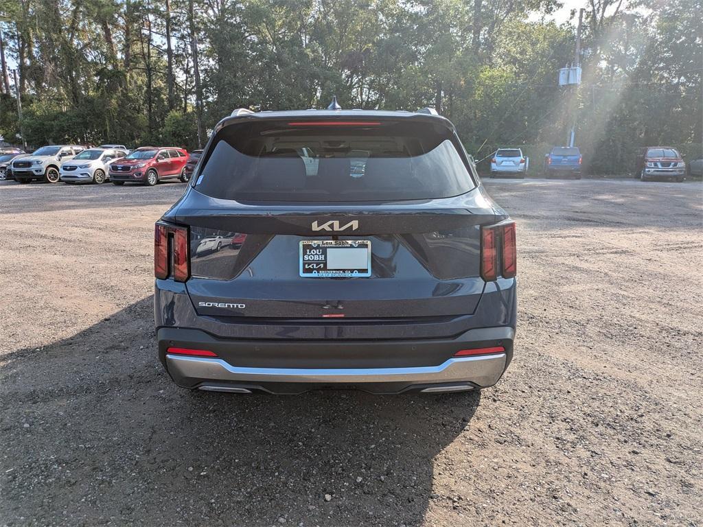 new 2026 Kia Sorento car, priced at $35,550