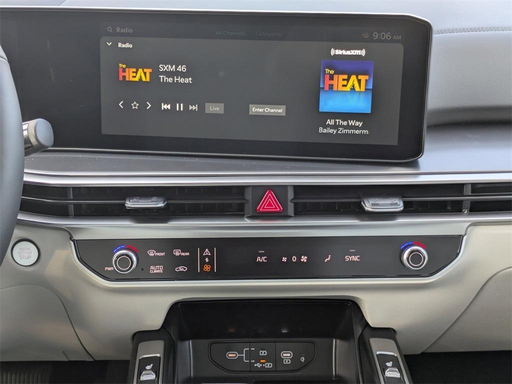 new 2026 Kia Sorento car, priced at $35,550