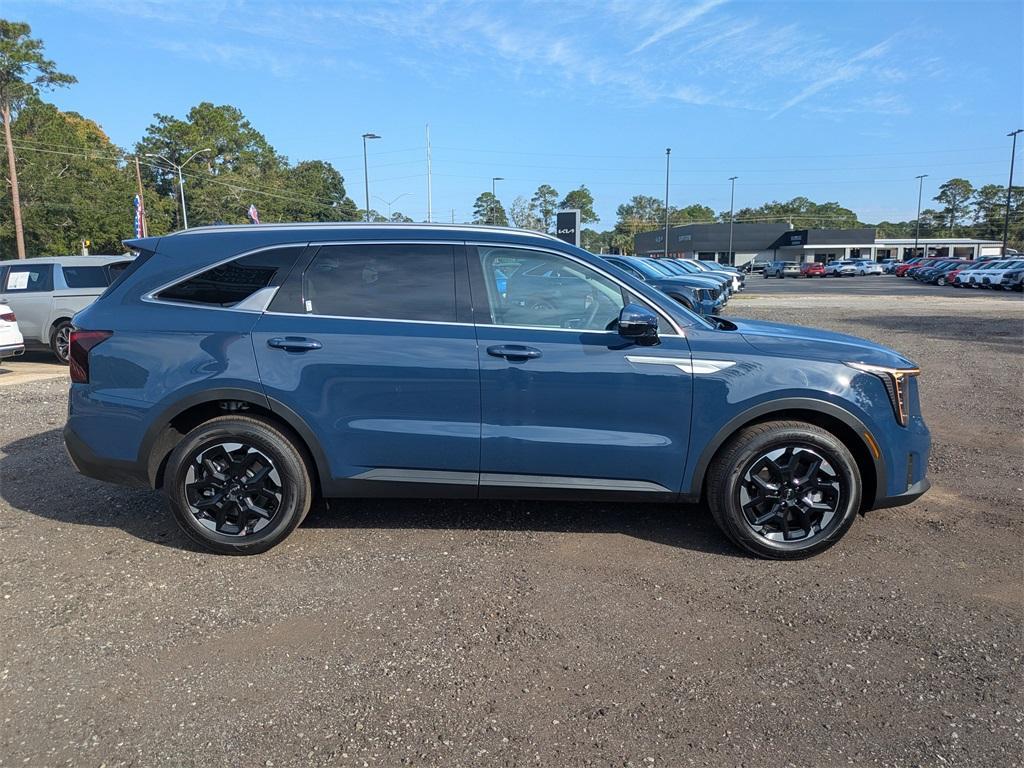 new 2026 Kia Sorento car, priced at $35,550