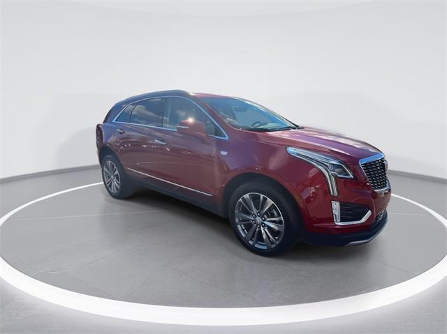 new 2025 Cadillac XT5 car, priced at $59,805