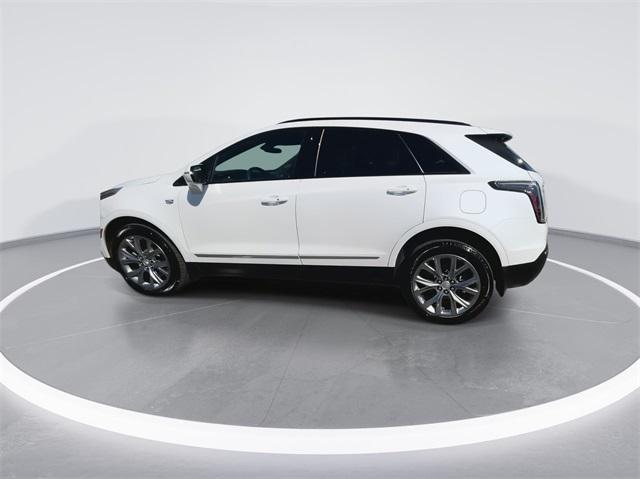 used 2021 Cadillac XT5 car, priced at $36,996