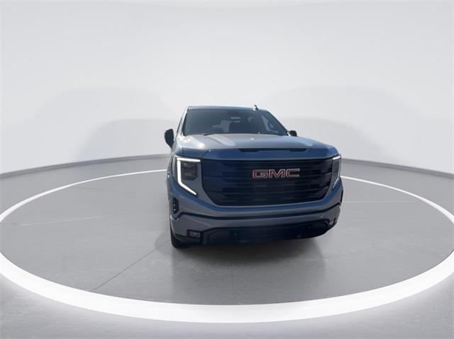 new 2024 GMC Sierra 1500 car, priced at $58,270