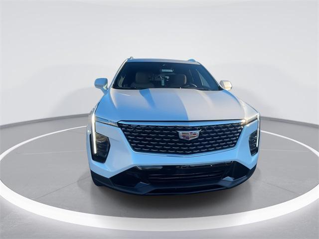 new 2025 Cadillac XT4 car, priced at $53,000