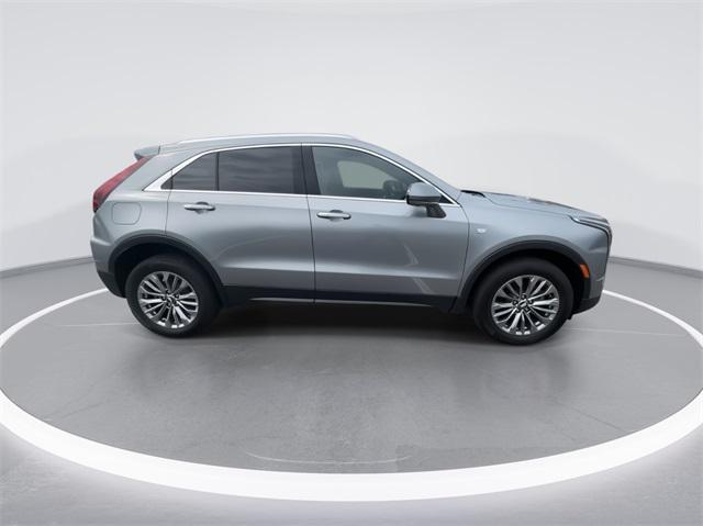 new 2025 Cadillac XT4 car, priced at $43,950