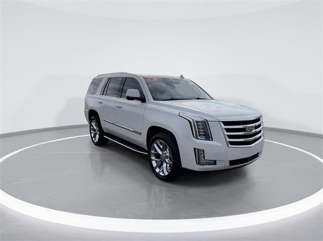 used 2020 Cadillac Escalade car, priced at $41,996