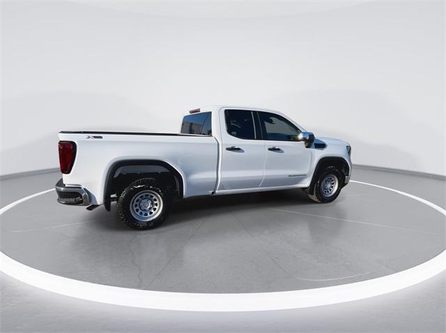 new 2025 GMC Sierra 1500 car, priced at $51,880