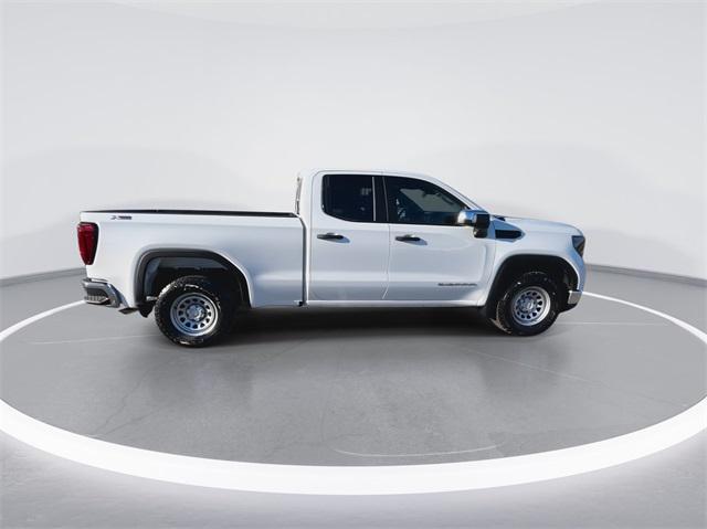 new 2025 GMC Sierra 1500 car, priced at $51,880