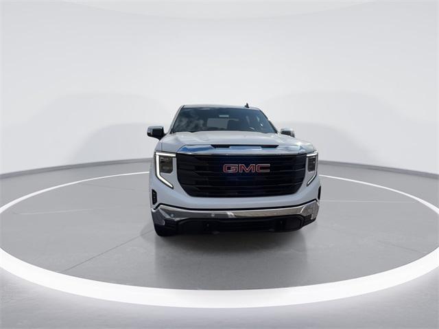 new 2025 GMC Sierra 1500 car, priced at $47,595