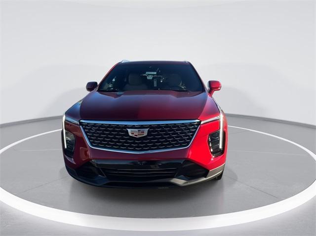 new 2025 Cadillac XT4 car, priced at $52,125