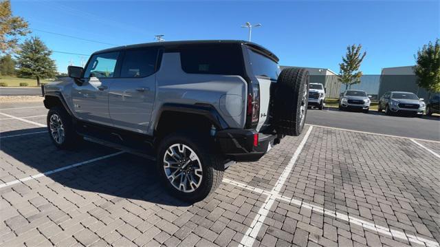 new 2024 GMC HUMMER EV SUV car, priced at $112,600