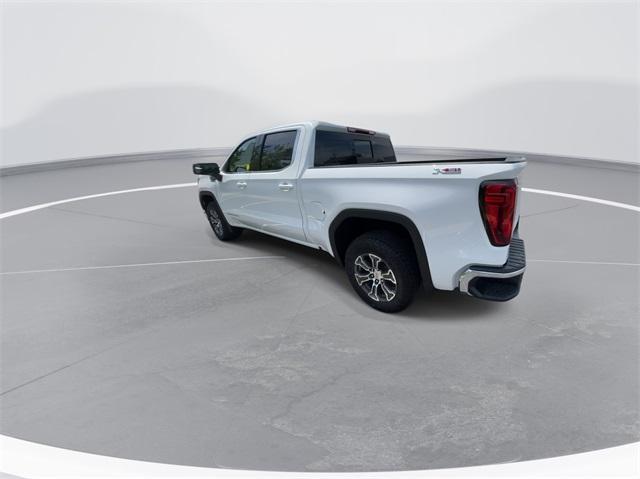 new 2024 GMC Sierra 1500 car, priced at $55,107