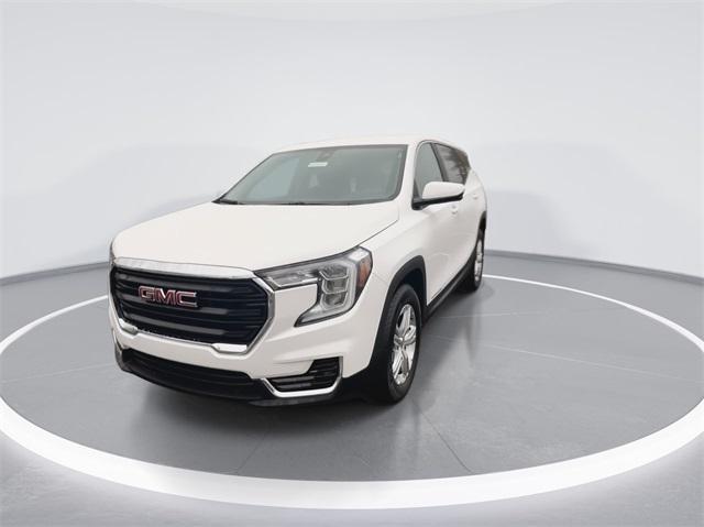 new 2024 GMC Terrain car, priced at $25,900