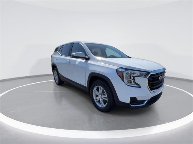 new 2024 GMC Terrain car, priced at $25,900