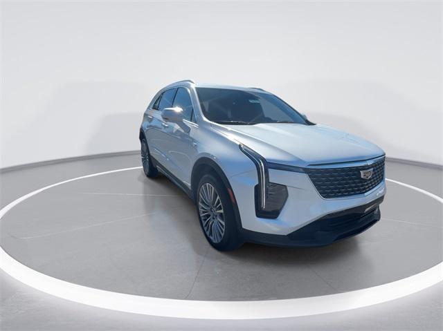 new 2025 Cadillac XT4 car, priced at $53,000