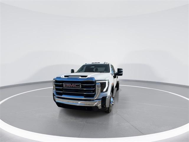 new 2025 GMC Sierra 3500 car, priced at $72,420