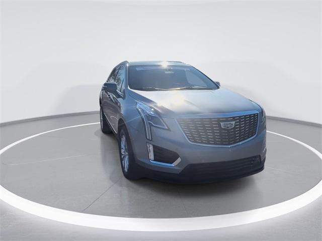 used 2024 Cadillac XT5 car, priced at $42,996