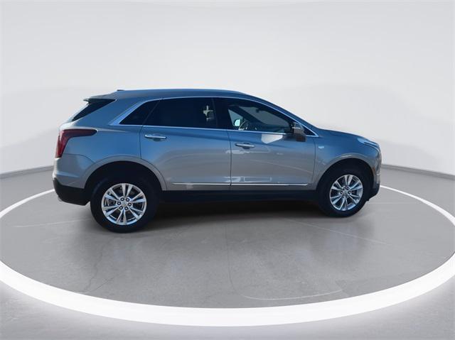 used 2024 Cadillac XT5 car, priced at $42,996