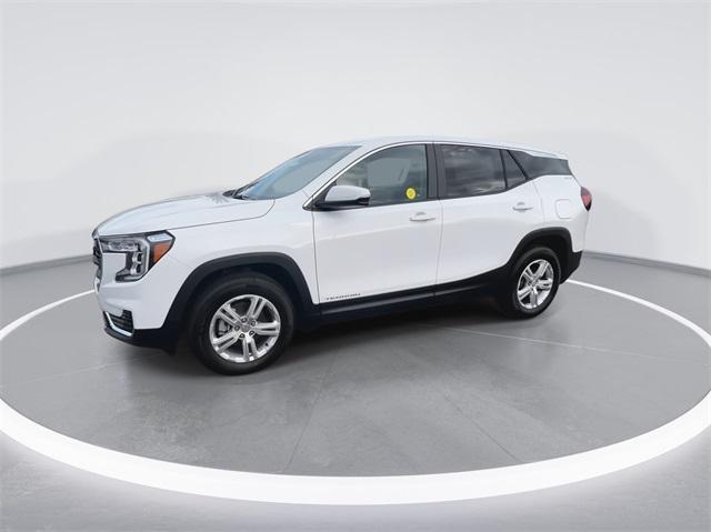 new 2024 GMC Terrain car, priced at $25,900