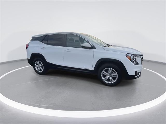 new 2024 GMC Terrain car, priced at $25,900