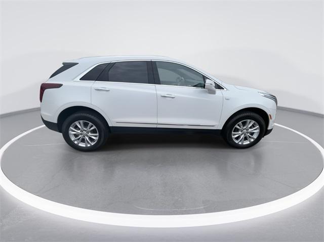 new 2024 Cadillac XT5 car, priced at $45,530