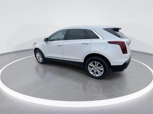 new 2024 Cadillac XT5 car, priced at $45,530