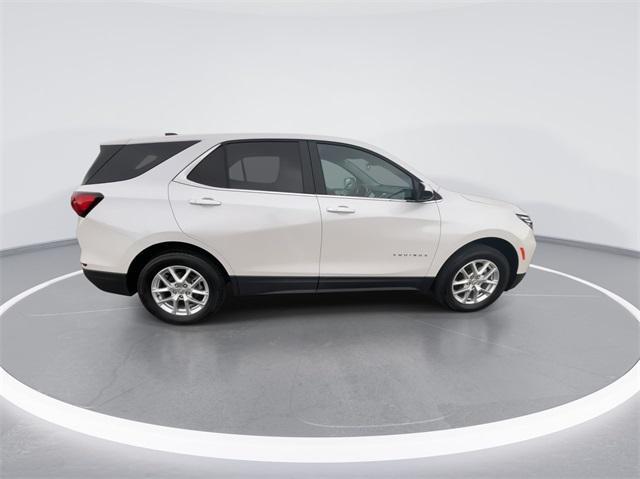 used 2024 Chevrolet Equinox car, priced at $25,995